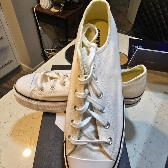 Converse UniseX CTAS Lift Ox 560251C White Sneakers MENS Sz 12 Womens 14 NEW - Picture 2 of 9